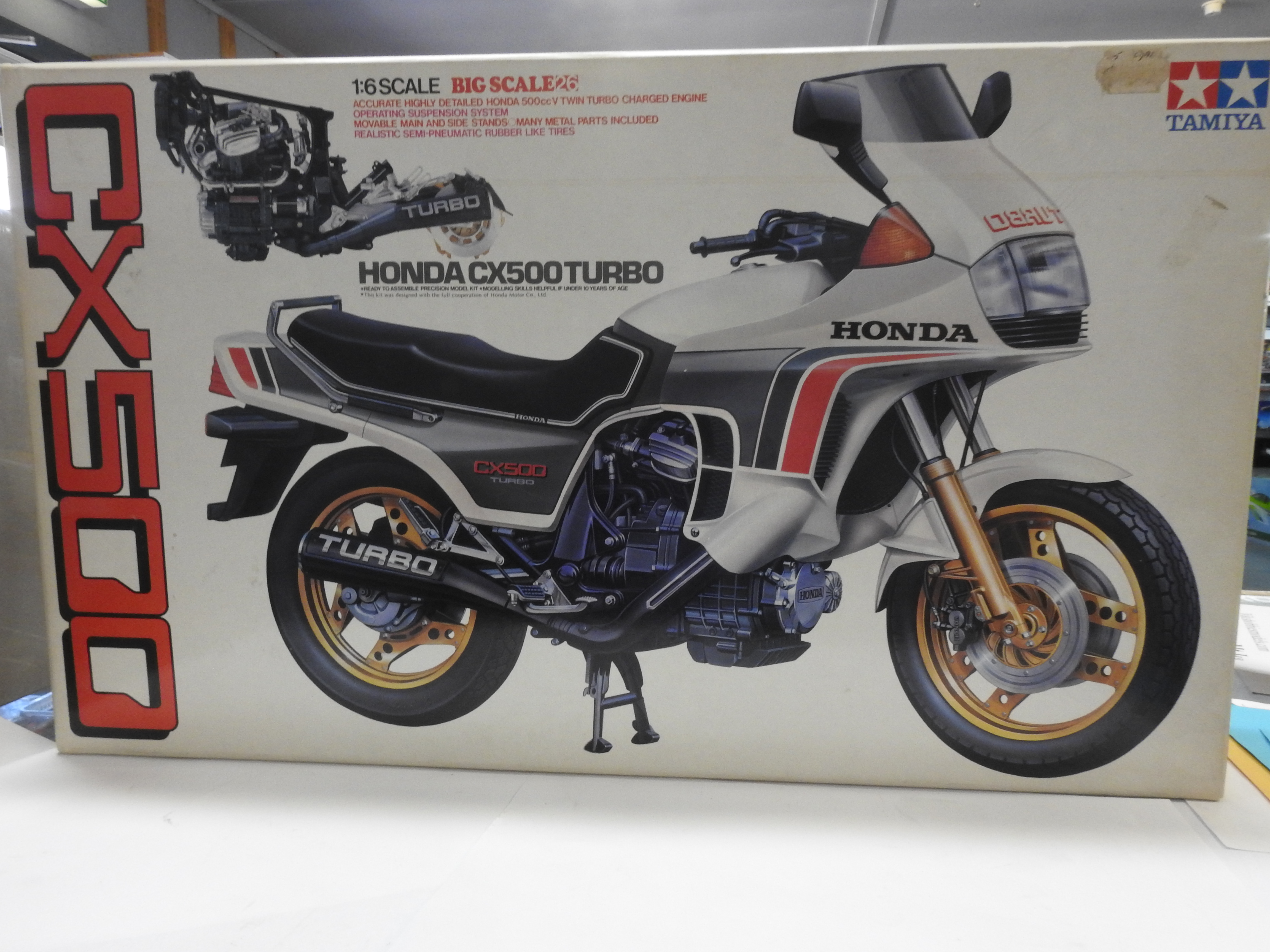 Tamiya 1626 Honda Cx500 Turbo Old Plastic Model Kit Big Scale 26 1 6 Scale Viks Hobbies Models